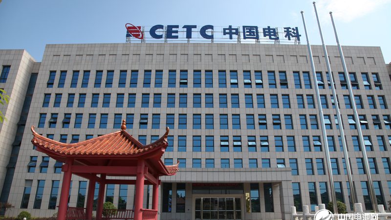 PCB电路板选型：揭秘如何选择合适的电路板