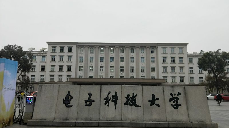 工业级PCB双面板：揭秘其价格背后的考量因素**