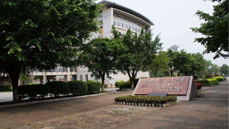 评判标准：技术实力与品质保证
